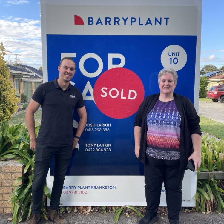 Tomii_Buyers_Agents_2428 3 Large